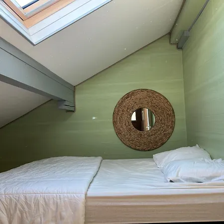 Vila Etage A 300m Du De Gerardm *