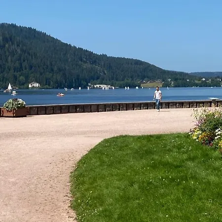 Etage A 300m Du De Gerardm Vila *